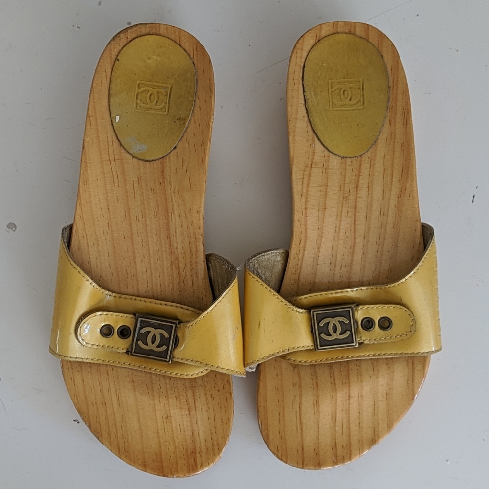 Chanel sandals